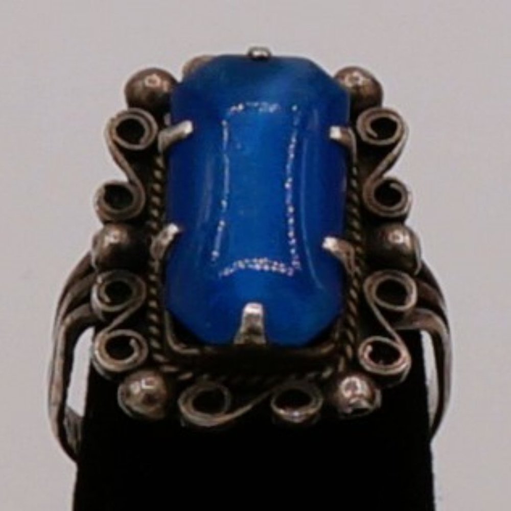 Vintage Sterling Silver Blue Sapphire Like Stone Ring Size 7 1\4